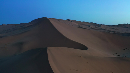 沙漠傍晚风光航拍视频