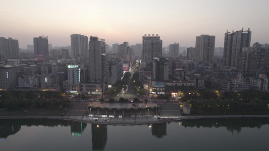 湖南省衡阳市解放大道江边观景平台夜景航拍4k视频