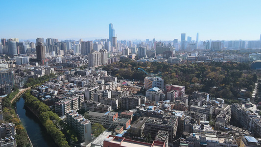 昆明龙泉路和昆明动物园城市建筑视频