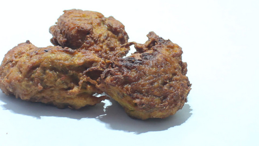 Pakora或pakoda传统和流行的印度菜食视频