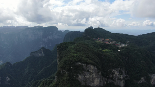 湖南张家界天门山5A景区天门洞航拍视频