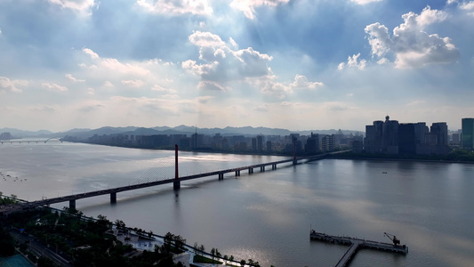 航拍杭州西兴大桥视频