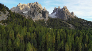 意大利多洛米蒂山脉32秒视频