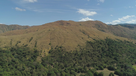 山地风景与温松山谷岛菲利平斯山脉视频