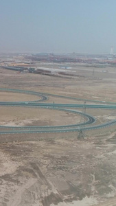 新疆戈壁滩高速公路立交航拍中国速度视频