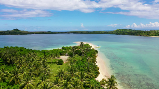 热带岛屿有棕榈树和白沙滩喀拉莫群岛菲利平群岛视频