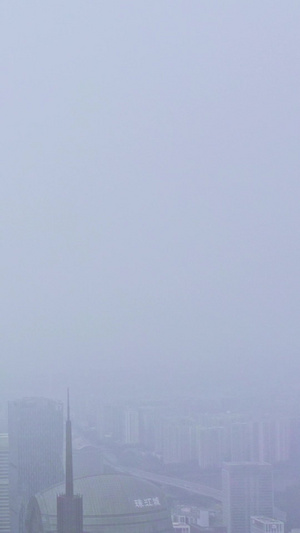 清晨的珠江新城航拍CBD13秒视频