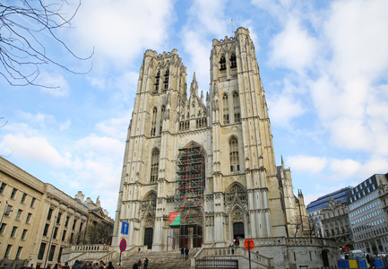 比利时布鲁塞尔圣米歇尔圣及古都勒大教堂视频