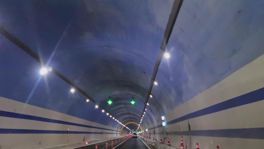 4K高速山底隧道行车驾驶视角素材视频