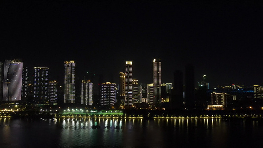 航拍湖北武汉城市长江夜景视频