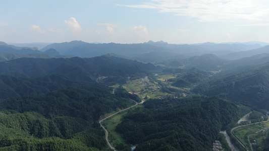 4K航拍大自然山川森林视频