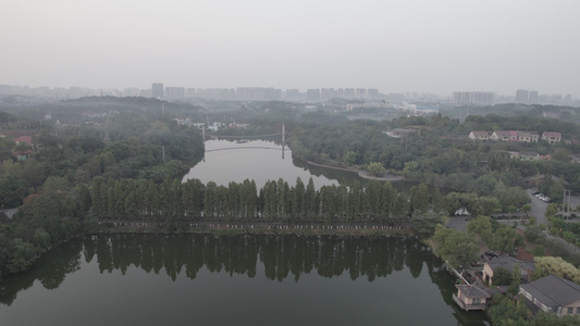 航拍衡阳市南湖公园日落夕阳视频