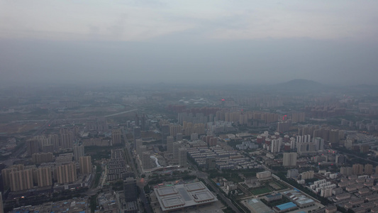 山东泰安城市清晨城市建设航拍视频