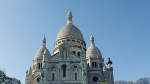 蒙特马特巴黎法国电影制片场景中的Sacrecoeur26秒视频