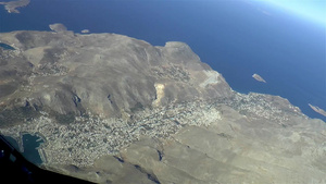 飞越希腊群岛上空空中拍摄到的画面9秒视频
