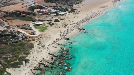 空中俯视法拉萨纳海滩在希腊克里特岛法拉萨纳海滩是克里特岛视频