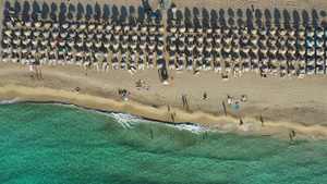 空中俯视法拉萨纳海滩26秒视频