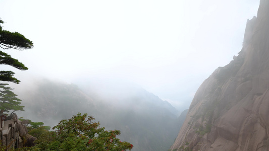 黄山自然风景区雾气延时风光视频