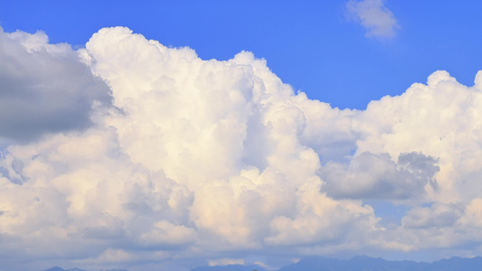 蓝天白云晴空空境 流动的云 时间变化视频