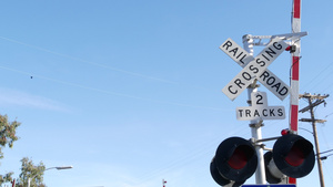 美国的平交道口警告信号加利福尼亚州铁路交叉口10秒视频