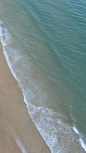 海南万宁日月湾海滩沙滩航拍阳光沙滩视频