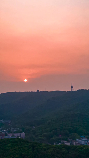 航拍长沙岳麓山5A景区日落移动延时摄影13秒视频