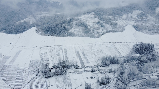 雪景 大山航拍视频