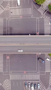 俯拍城市交叉路交通高架桥视频