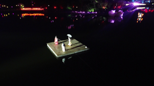 航拍晚上水上演出表演夜景视频