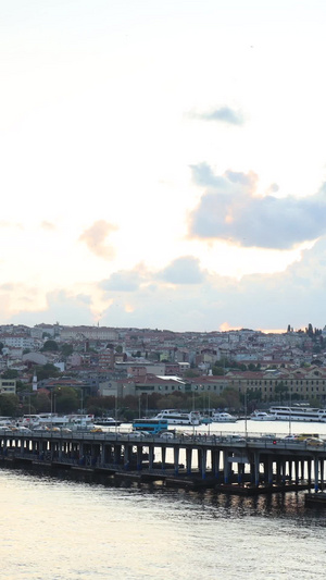 土耳其首都伊斯坦布尔城市风光日落延时视频市中心24秒视频
