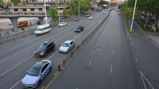 武汉金融街马路延时视频