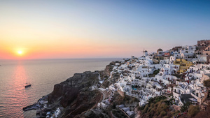 希腊著名海岛圣托里尼岛伊亚小镇日落延时视频28秒视频
