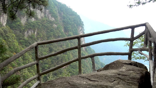 江西武功山自然风光登山步道视频