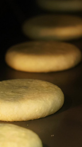 升格烤箱烤制糕点过程烤绿豆酥升格烤绿豆酥视频