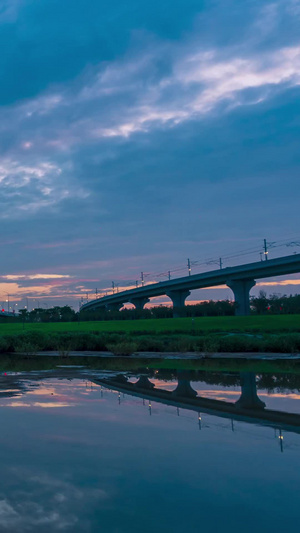 西安西咸国家级新区镐京大桥延时文化创业区6秒视频