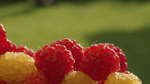 熟熟红黄草莓38秒视频
