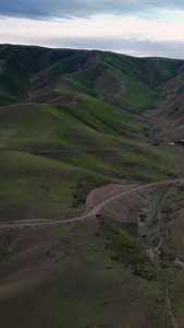 航拍5A景区喀拉峻阔克苏大峡谷盘山公路视频大自然视频