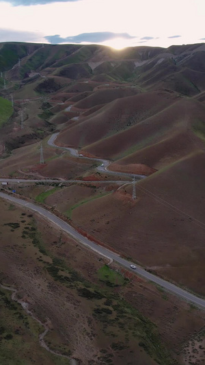 航拍5A景区喀拉峻阔克苏大峡谷盘山公路视频旅游目的地52秒视频