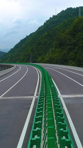 新建高速大桥航拍建设中视频