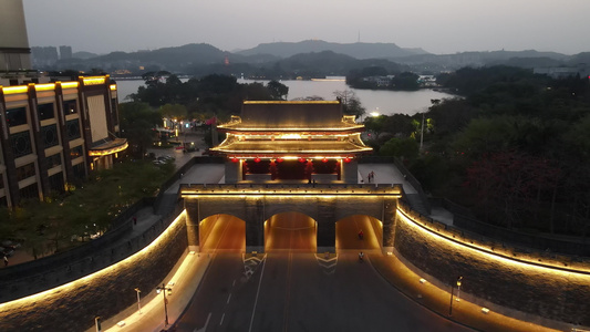 航拍广东惠州朝京门夜景灯光视频