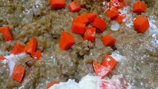 近距离观看烹饪传统帕基斯坦尼白稻Kichra称为kichra视频