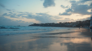 清晨海边沙滩景色17秒视频
