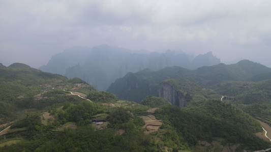 航拍高山高海拔山顶大山风光视频