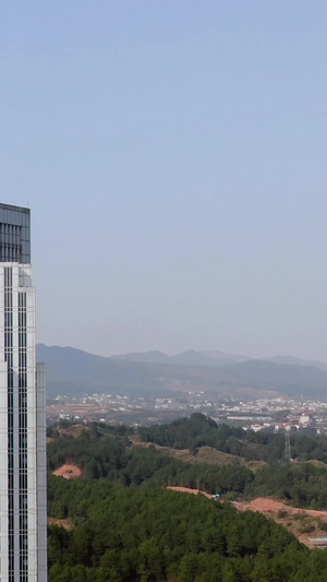 航拍无人机穿越高楼商务楼23秒视频