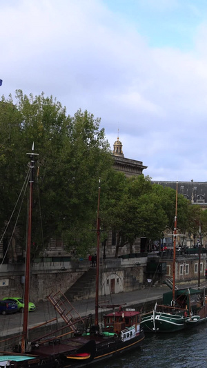 巴黎塞纳河两岸风光延时视频欧洲建筑16秒视频