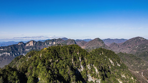 8K神农架天燕景区自然风光山峰航拍延时8秒视频