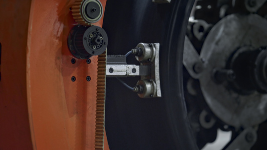 工艺车间机器橡胶轮胎详细制造工艺视频