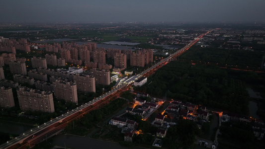 浦航路地铁站夜景航拍视频