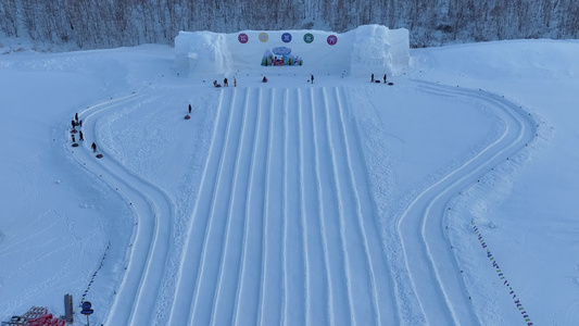 呼伦贝尔冰雪文化休闲游园娱乐欢乐雪世界视频