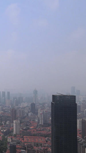 航拍风光城市武汉地标金融中心长江江景风景城市素材武汉城市57秒视频